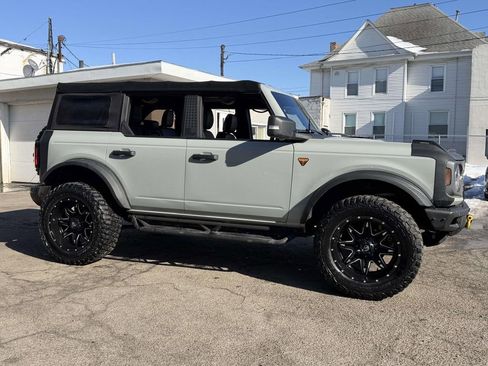 Used 2021 Ford Bronco Badlands w/ Sasquatch Package image 9