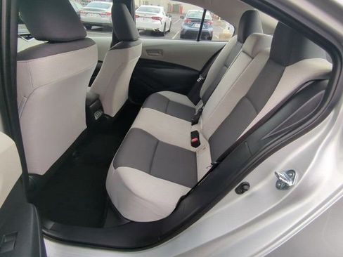 Certified 2025 Toyota Corolla LE image 13