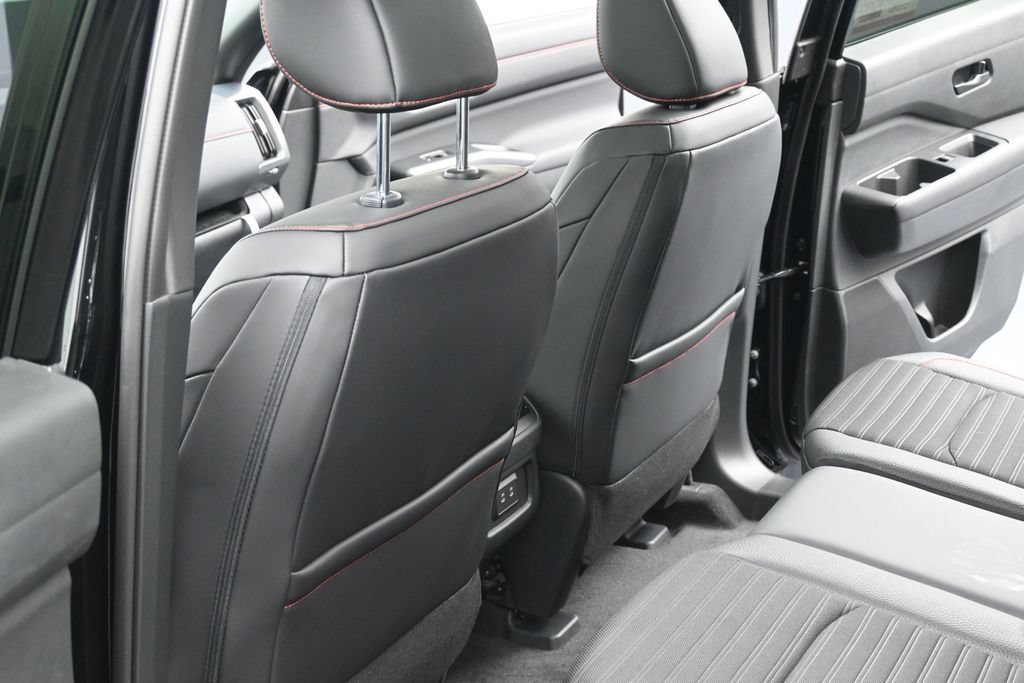 New 2026 Nissan Pathfinder Rock Creek AWD/4WD image 18