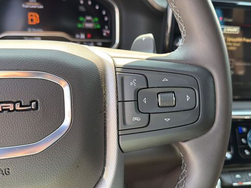 Used 2024 GMC Sierra 1500 Denali w/ Technology Package image 23