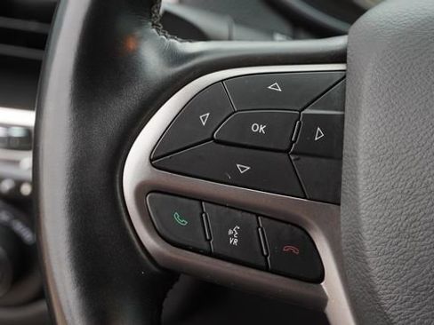 Used 2021 Jeep Cherokee Latitude Lux image 29