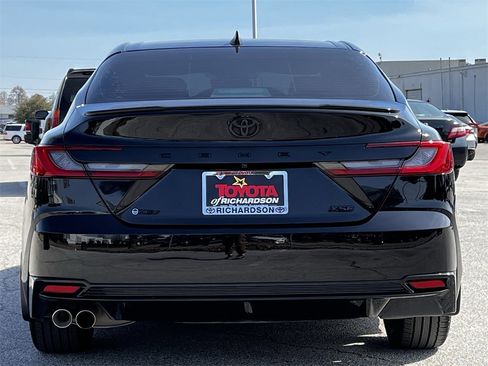 Used 2025 Toyota Camry XSE image 5