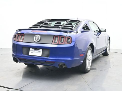 Used 2013 Ford Mustang Coupe image 8