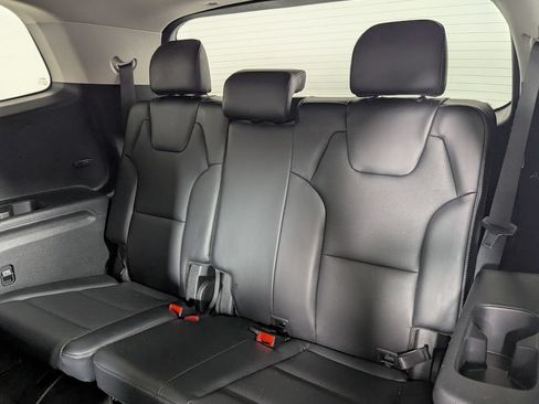 Used 2024 Kia Telluride S FWD image 25