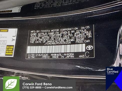 Used 2025 Toyota Prius XLE AWD/4WD image 34