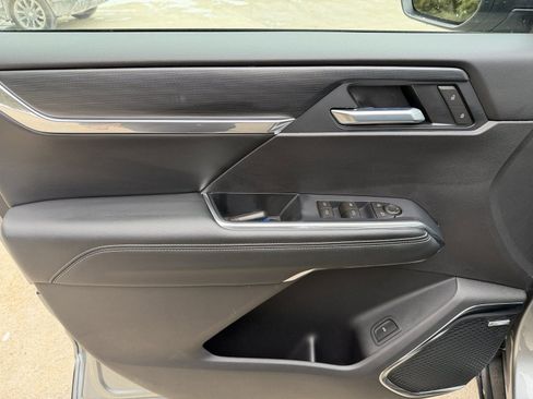 New 2026 GMC Acadia Elevation w/ Elevation Premium Package image 9