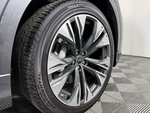 New 2026 Audi Q8 Premium Plus image 8