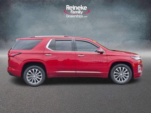 Used 2023 Chevrolet Traverse Premier AWD/4WD image 4