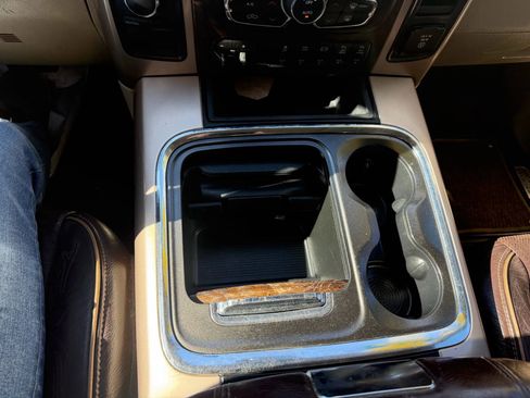 Used 2017 RAM 3500 Laramie Longhorn AWD/4WD image 18