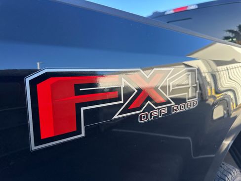 Used 2021 Ford F250 Lariat w/ Lariat Value Package image 27