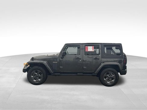Used 2017 Jeep Wrangler Unlimited Sport AWD/4WD image 2