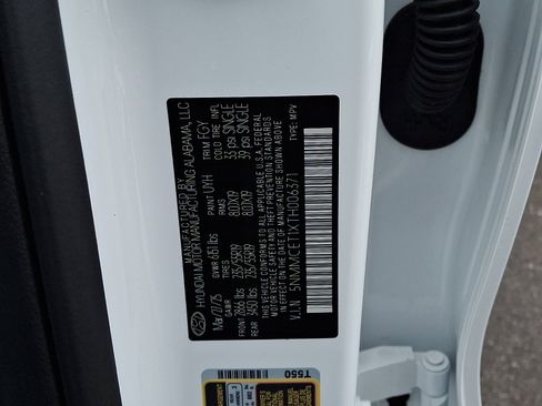 Certified 2026 Genesis Electrified GV70 image 27