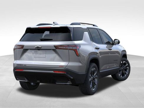 New 2026 Chevrolet Equinox RS w/ Convenience Package III AWD/4WD image 5