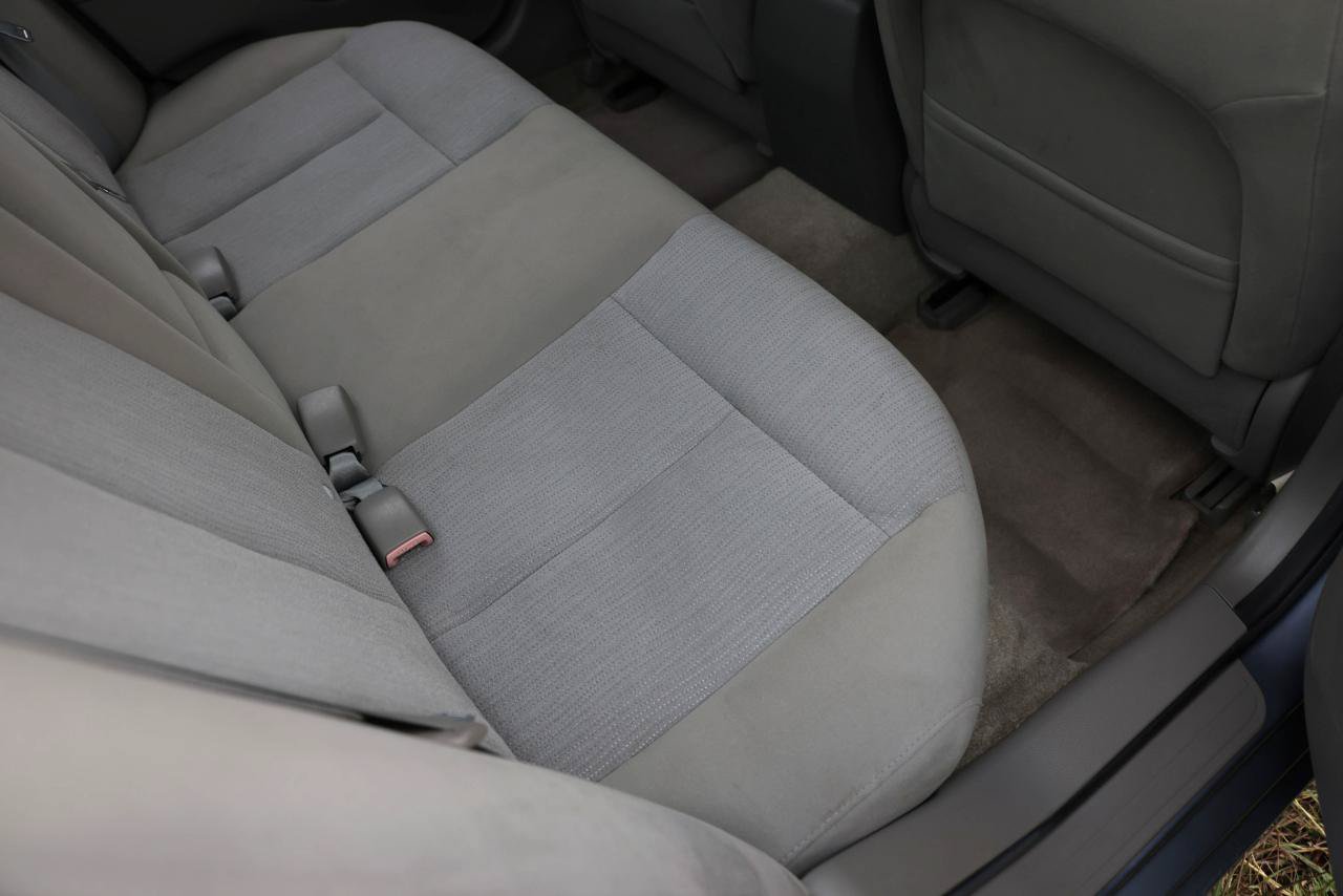 Used 2011 Nissan Altima 2.5 S w/ Convenience Pkg FWD image 12