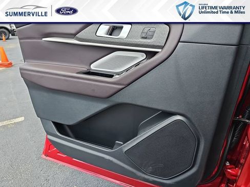 New 2026 Ford Explorer Platinum RWD image 33
