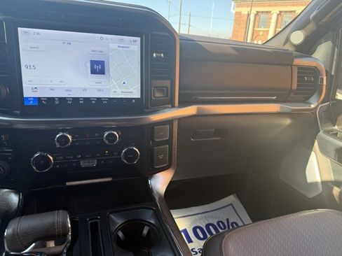 Used 2025 Ford F150 King Ranch w/ FX4 Off-Road Package image 19