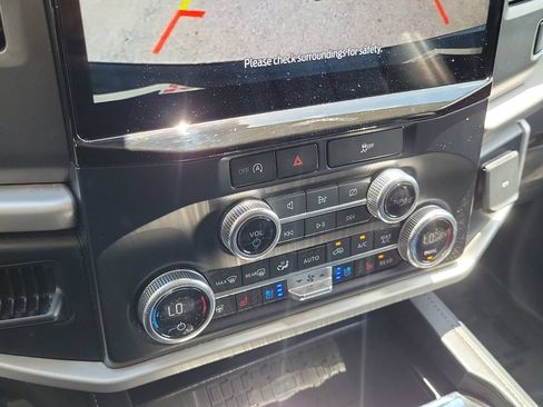 Used 2024 Ford Expedition Max XLT RWD image 34