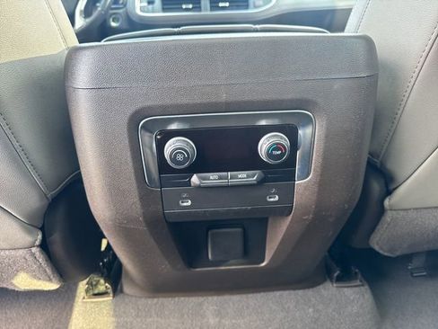 Used 2022 Chevrolet Tahoe LT image 29