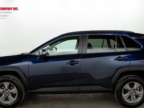 Used 2024 Toyota RAV4 XLE image 5