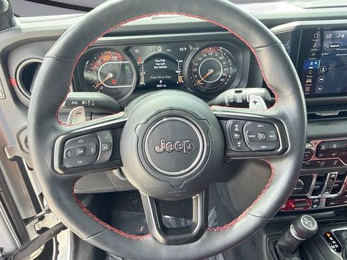 Used 2024 Jeep Wrangler Unlimited Rubicon 392 AWD/4WD image 21