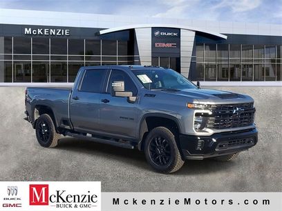 Used 2025 Chevrolet Silverado 2500 Custom w/ Custom Value Package