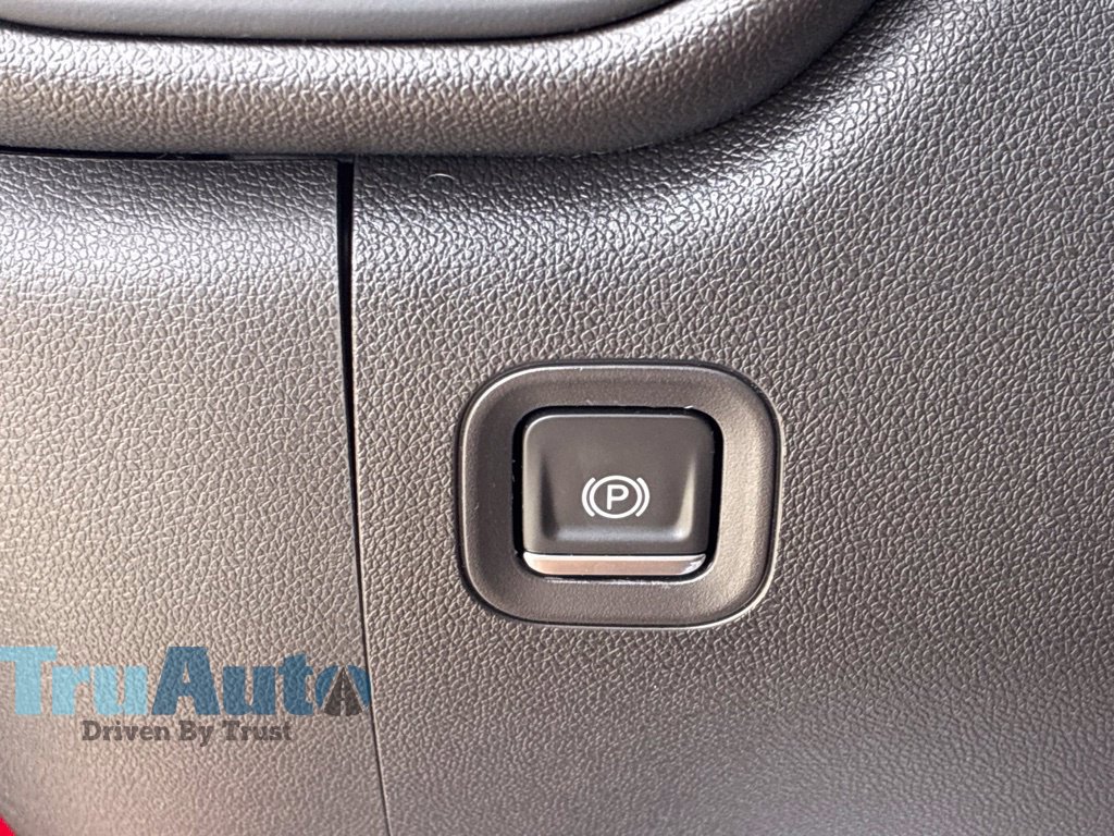 Used 2021 Chevrolet Silverado 1500 Custom RWD image 35