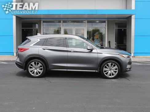 Used 2022 INFINITI QX50 Sensory AWD/4WD image 3