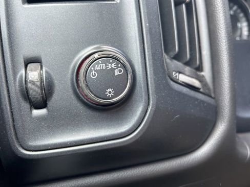 Used 2015 GMC Sierra 1500 2WD Double Cab w/ Sierra Convenience Package image 19
