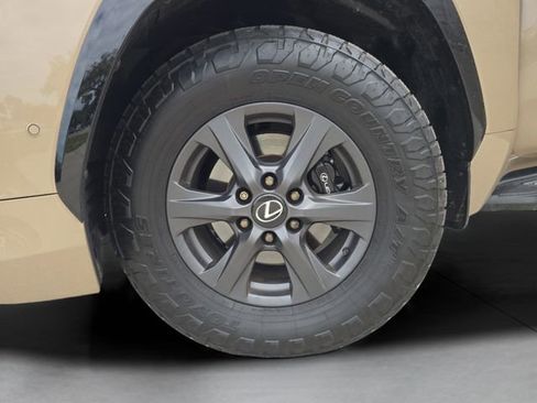 Used 2025 Lexus LX 700h Overtrail w/ Accessory Package (Z1) AWD/4WD image 29