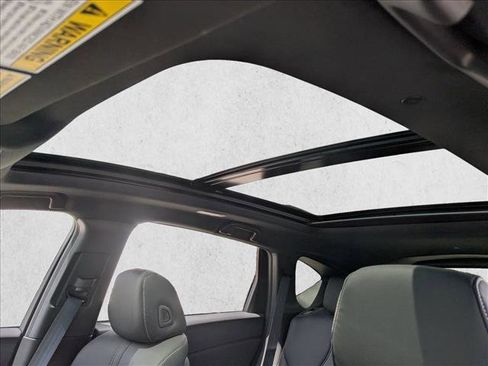 New 2026 Acura RDX SH-AWD image 17
