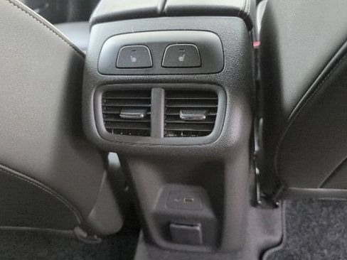 Used 2025 Buick Envision Avenir AWD/4WD image 14