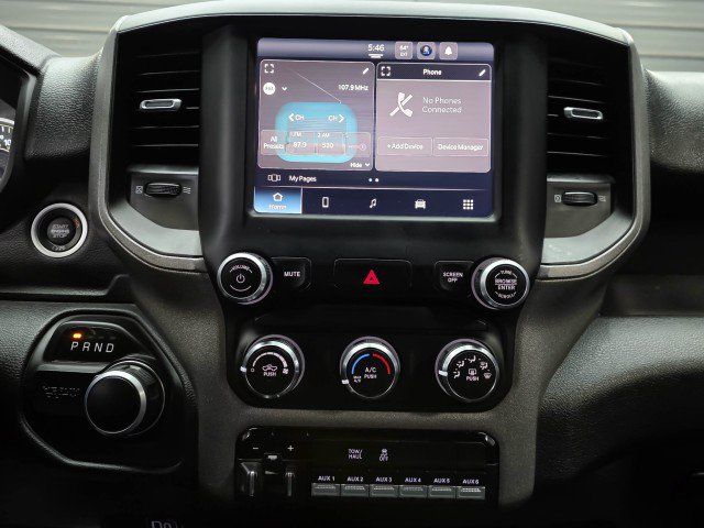 Used 2024 RAM 3500 Tradesman w/ Chrome Appearance Group AWD/4WD image 28