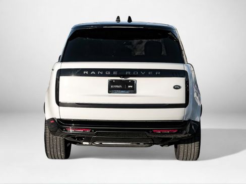 Used 2022 Land Rover Range Rover SE AWD/4WD image 6