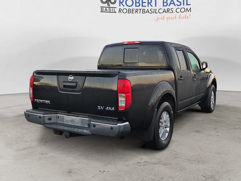Used 2019 Nissan Frontier SV w/ Value Truck Package image 5