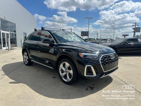 Certified 2023 Audi Q5 2.0T Prestige w/ Prestige Package AWD/4WD image 3