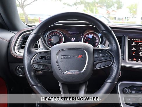 Used 2022 Dodge Challenger R/T Scat Pack RWD image 6