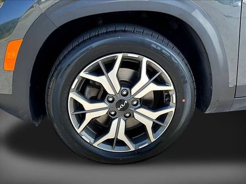 Certified 2022 Kia Seltos EX AWD/4WD image 40