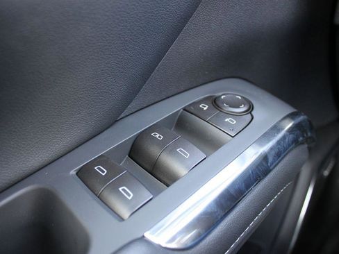 New 2026 Chevrolet Traverse LT w/ Enhanced Driving Package image 13