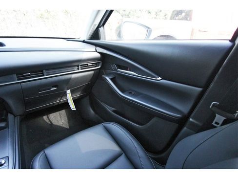 New 2026 MAZDA CX-30 AWD 2.5 S w/ Select Sport Pkg image 9