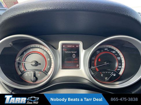 Used 2019 Dodge Journey SE FWD image 10