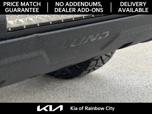 Used 2021 Chevrolet Silverado 1500 RST w/ Z71 Off-Road Package image 16