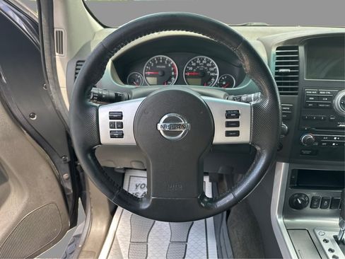 Used 2012 Nissan Pathfinder Silver AWD/4WD image 21