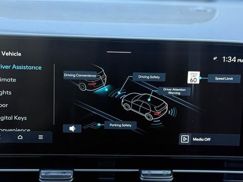 Used 2024 Hyundai Kona Limited image 44