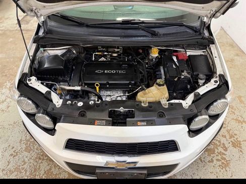 Used 2013 Chevrolet Sonic LS FWD image 19