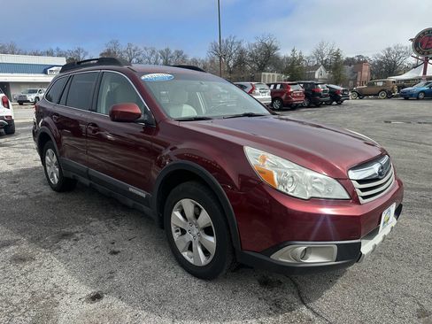 Used 2011 Subaru Outback 3.6R Limited AWD/4WD image 18