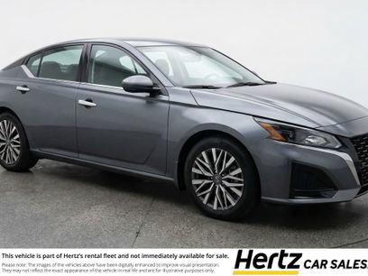 Used 2025 Nissan Altima 2.5 SV