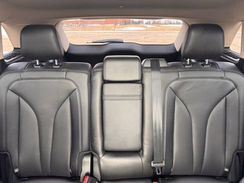 Used 2022 Lincoln Nautilus Reserve w/ Equipment Group 201A image 25