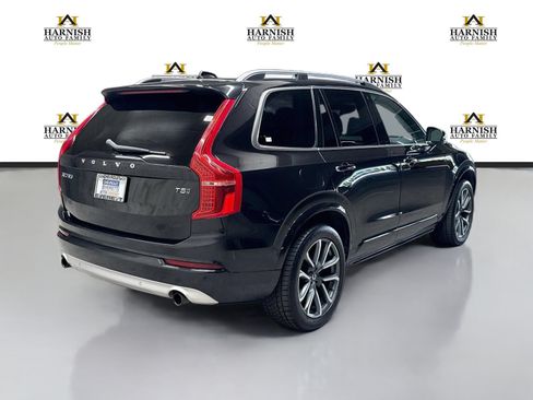 Used 2018 Volvo XC90 T5 Momentum w/ Convenience Package AWD/4WD image 6