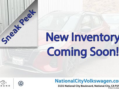 Used 2022 Nissan Kicks SR w/ Premium Package