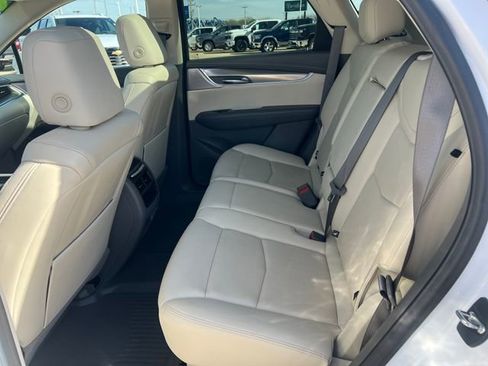 Certified 2024 Cadillac XT5 Premium Luxury w/ LPO, Floor Liner Package image 15